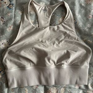 ALO Yoga Women's Light Gray Sports Bra